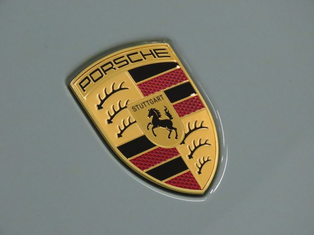 Thumbnail: 2026 Porsche Taycan - 14