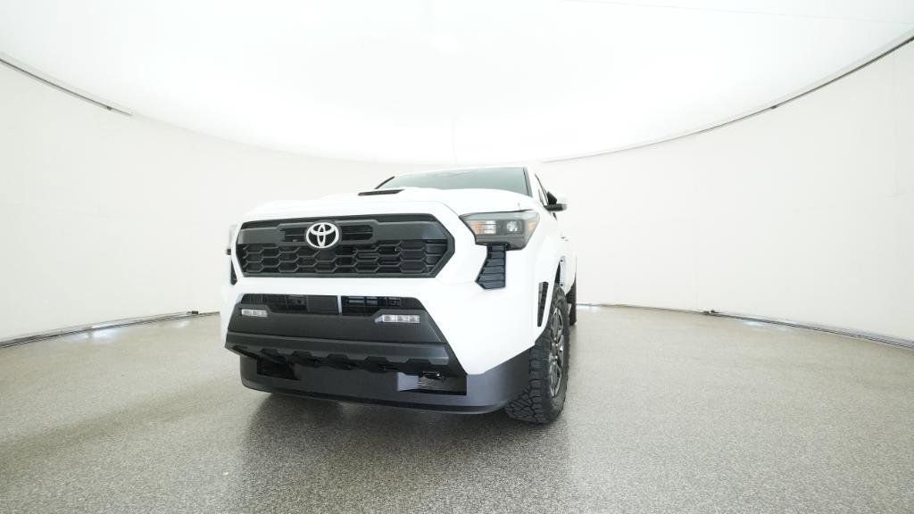 2025 Toyota Tacoma TRD Sport 4