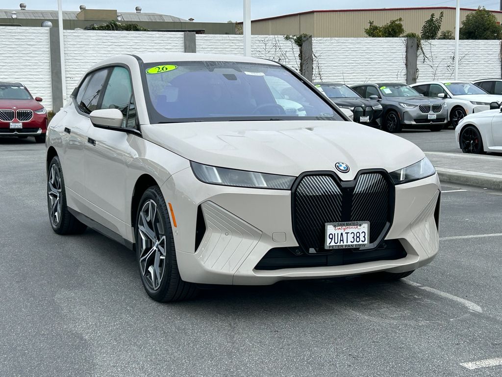 Thumbnail: 2026 BMW iX - 7