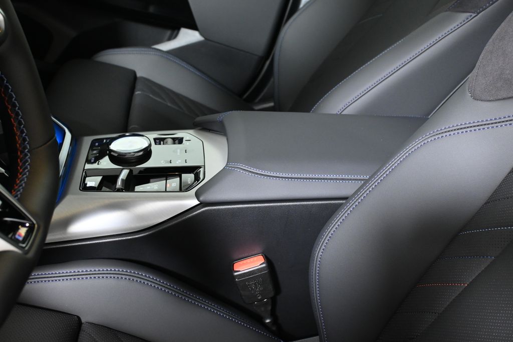 Thumbnail: 2026 BMW X3 - 25