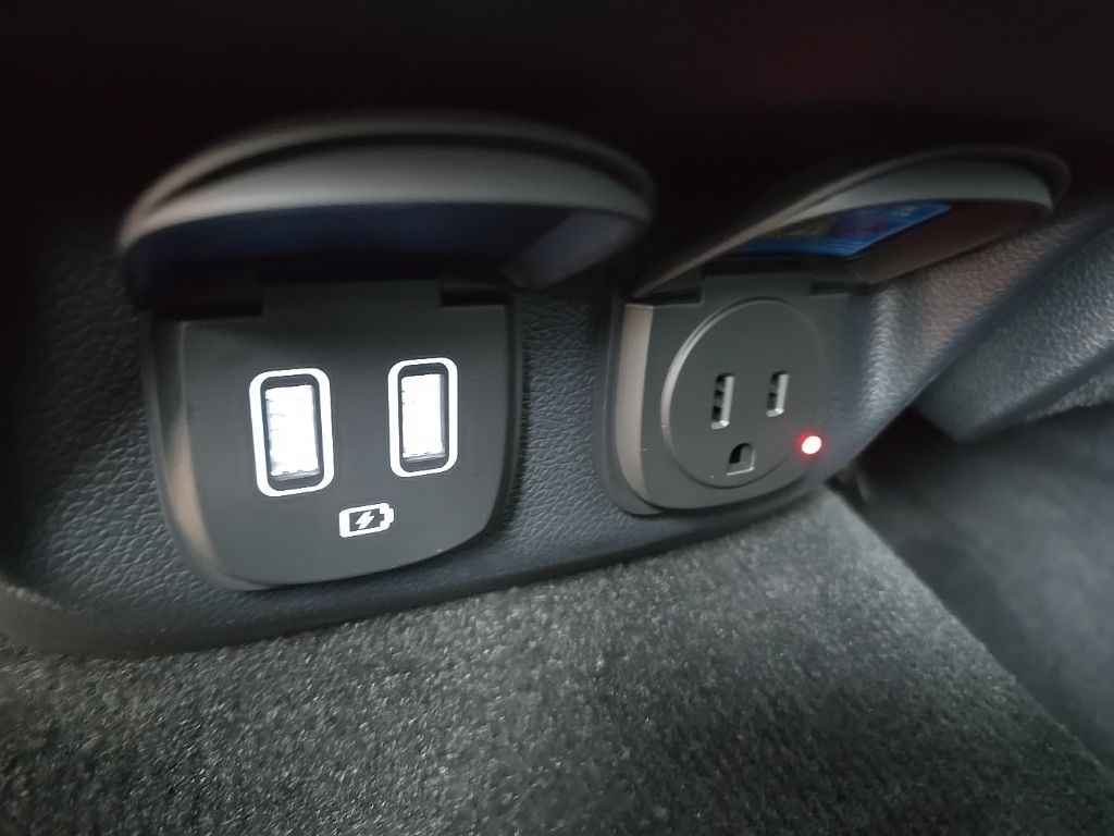 2025 Genesis GV70 Sport Prestige 32