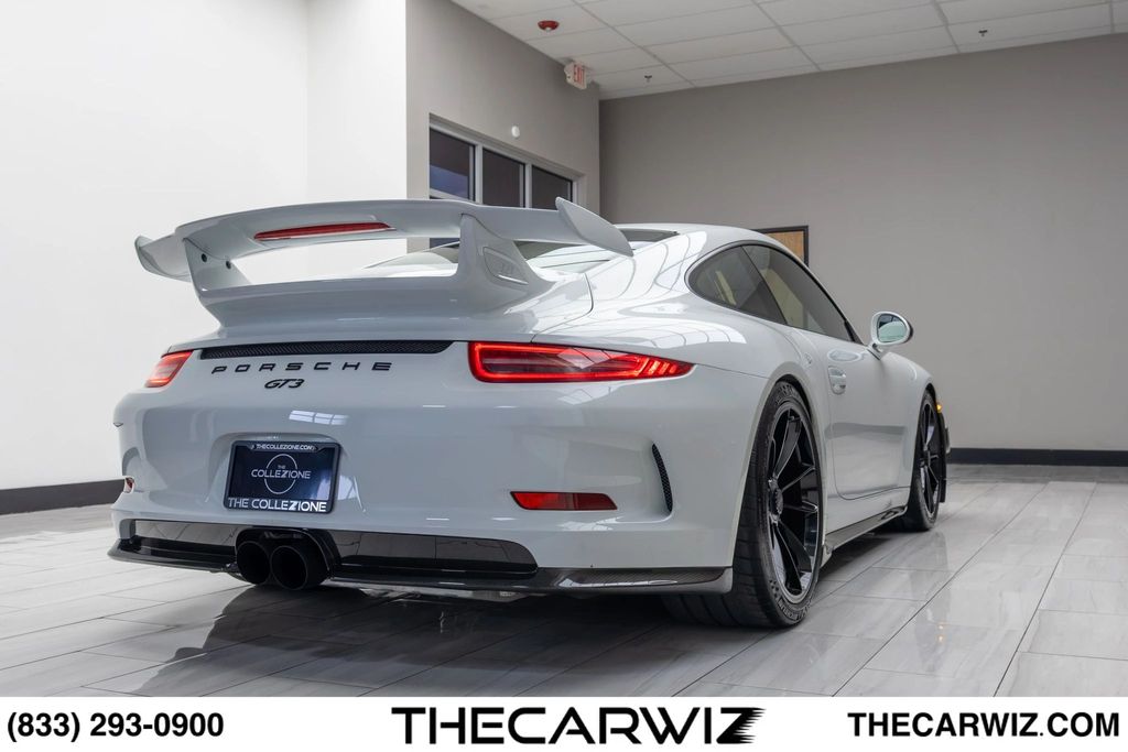 2016 Porsche 911