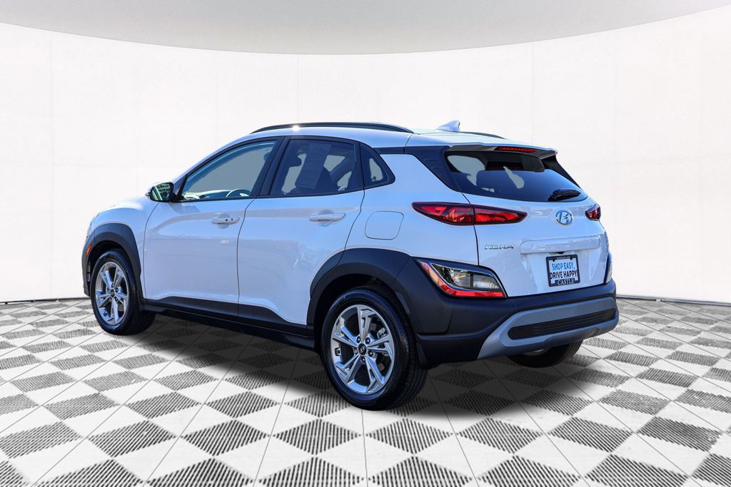 2022 Hyundai Kona SEL 10