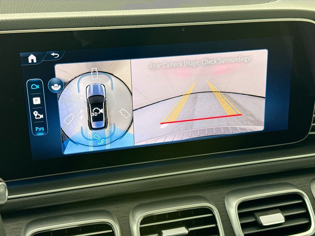 Thumbnail: 2026 Mercedes-Benz GLE - 17