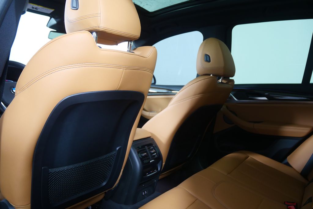 Thumbnail: 2023 BMW X3 - 16