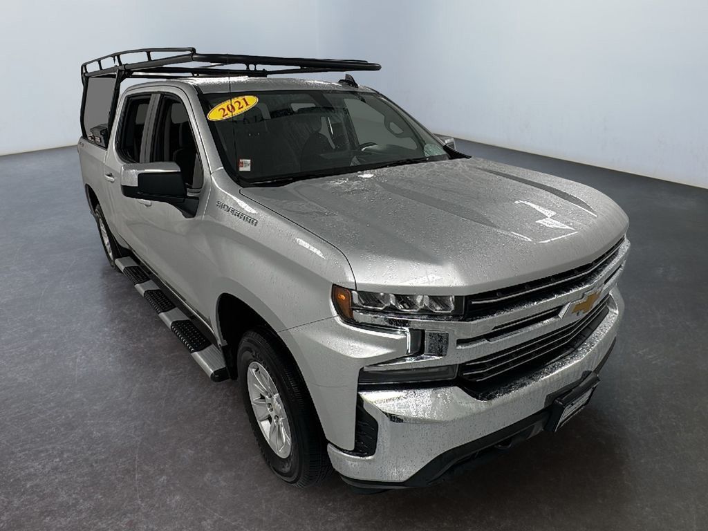 Silver Ice Metallic 2021 Chevrolet Silverado 1500 LT Crew Cab 4WD Pickup Truck Four-Wheel Drive 8-Speed Automatic