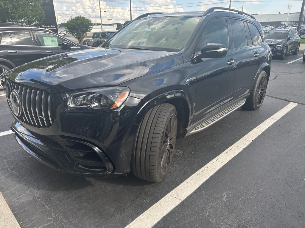 2021 Mercedes-Benz GLS 