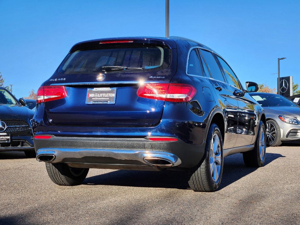 2018 Mercedes-Benz GLC GLC 300 5