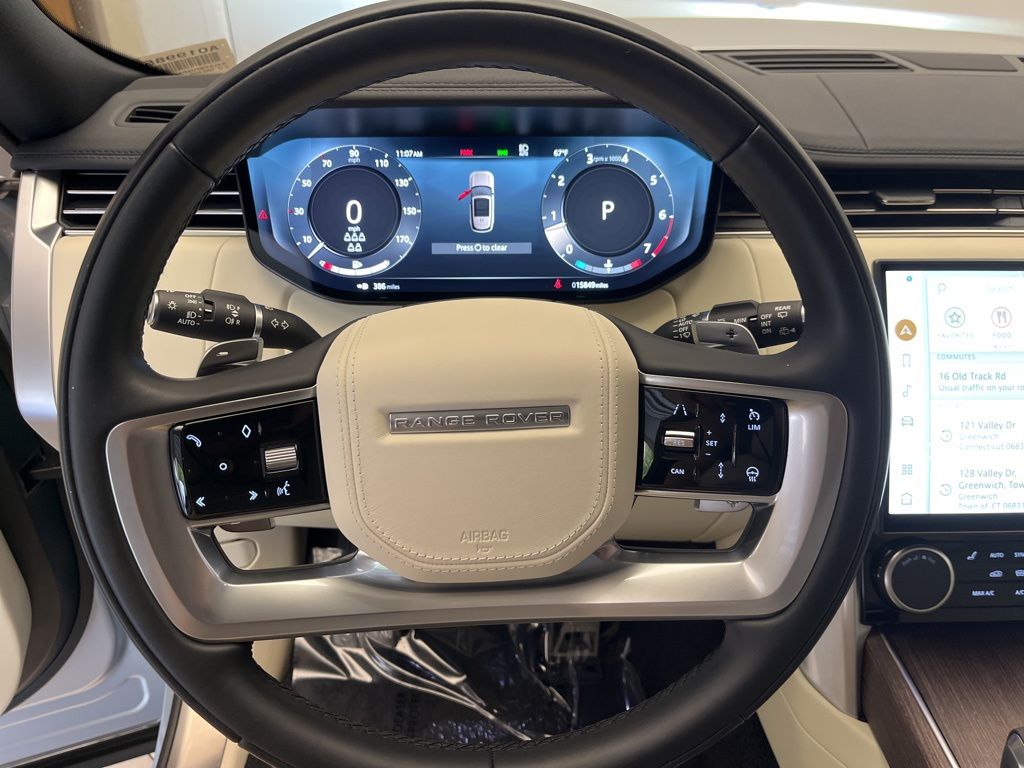 Thumbnail: 2023 Land Rover Range Rover - 13