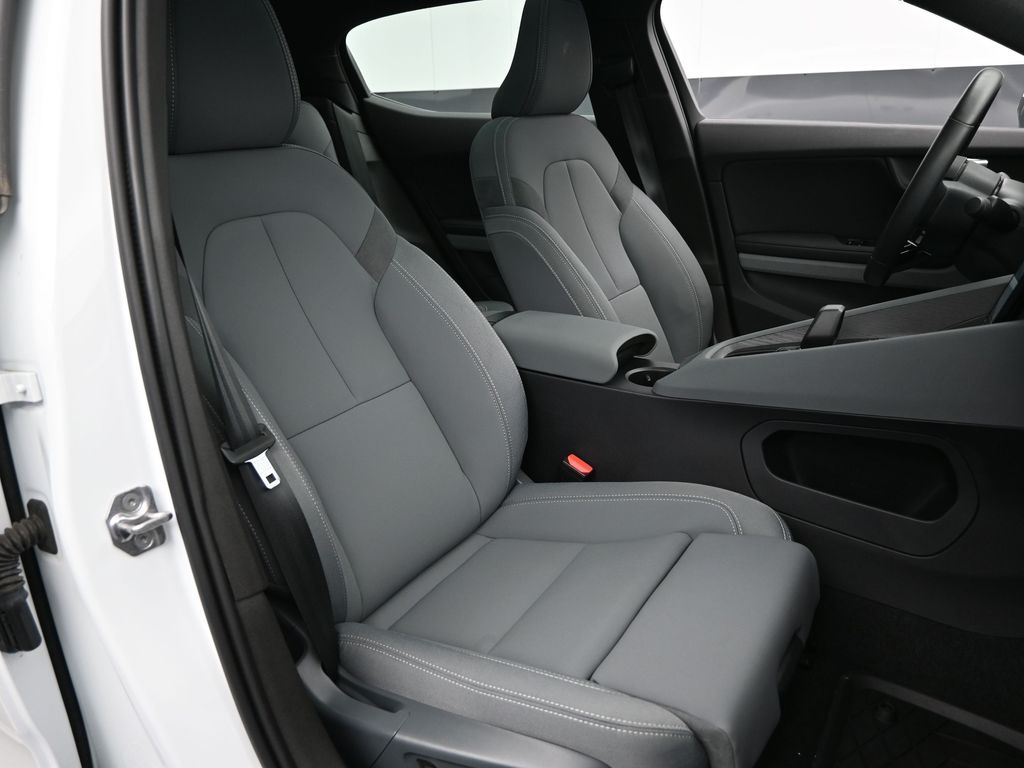 2022 Polestar 2 Long Range Dual Motor