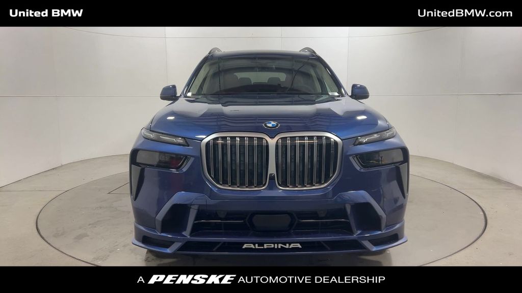 Thumbnail: 2026 BMW X7 - 3