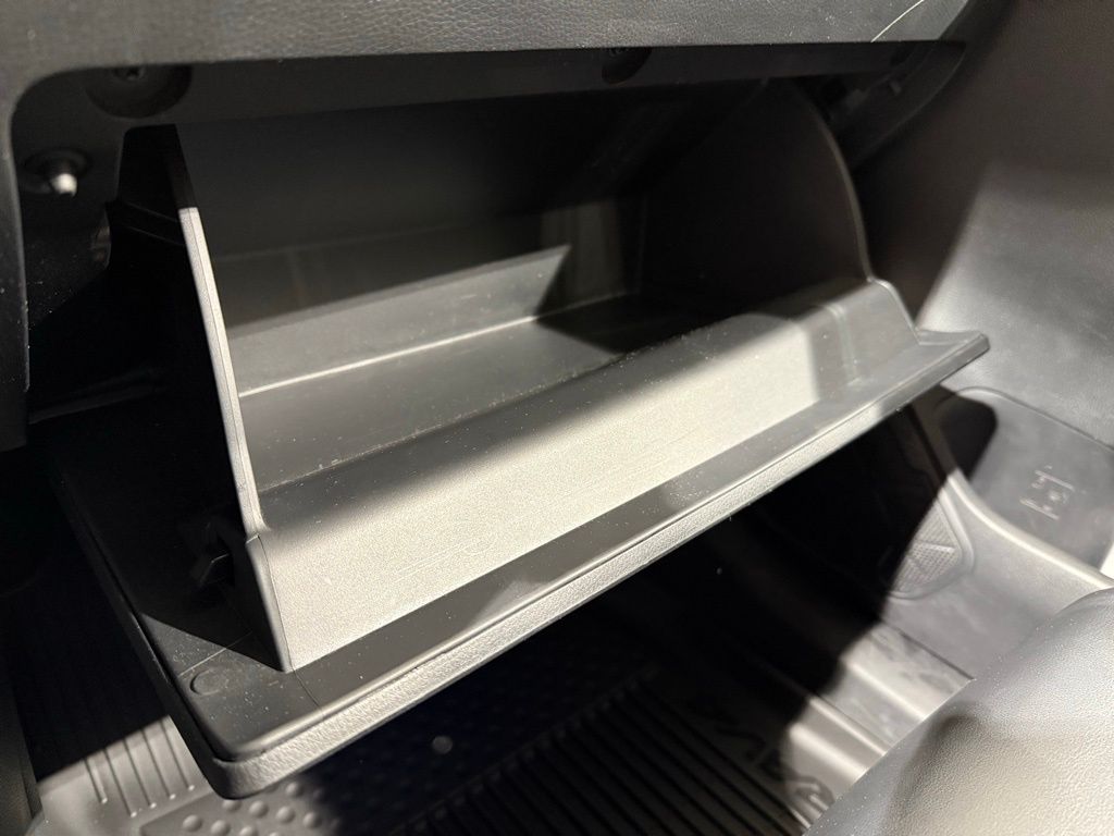 Thumbnail: 2024 Toyota RAV4 - 28