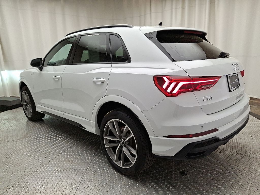 2024 Audi Q3 Premium 6
