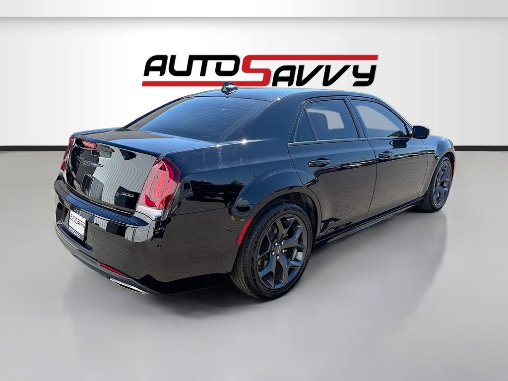 Used 2023 Black Chrysler Touring image 7