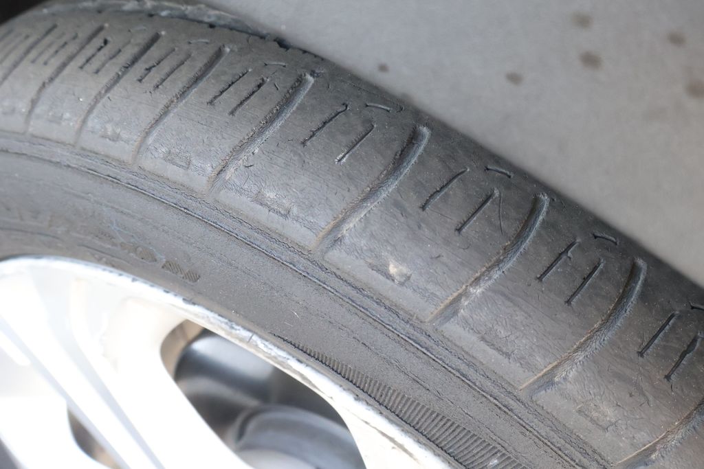 Thumbnail: 2018 Chevrolet Bolt EV - 7