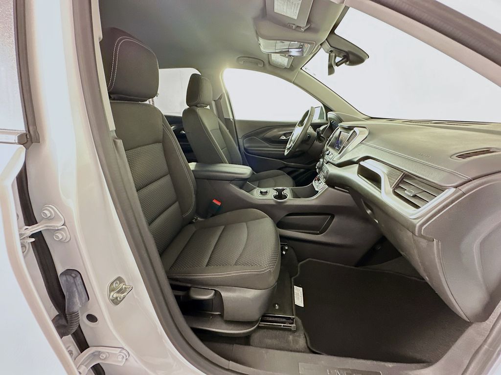 Thumbnail: 2024 GMC Terrain - 27