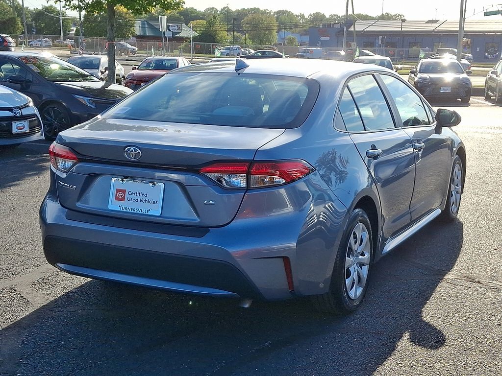 Thumbnail: 2022 Toyota Corolla - 6