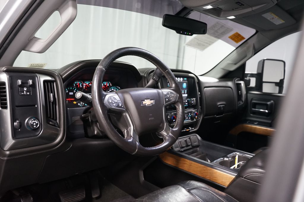 Thumbnail: 2018 Chevrolet Silverado 2500 - 7