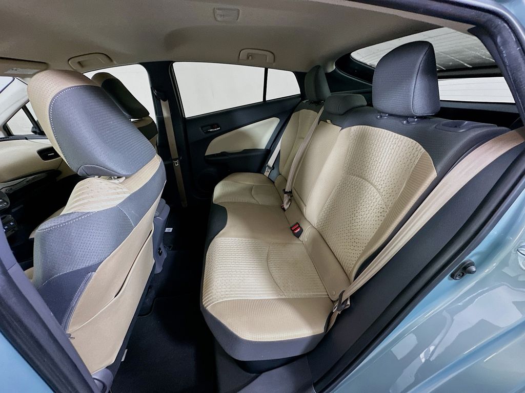 Thumbnail: 2017 Toyota Prius - 23