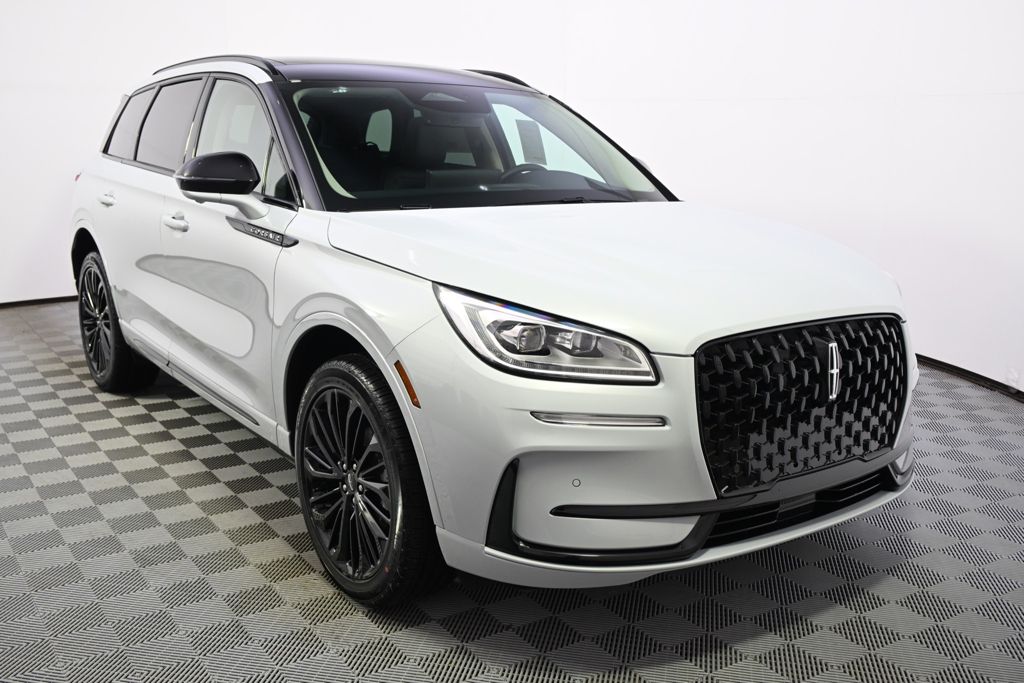 New 2026 White Lincoln Reserve image 8