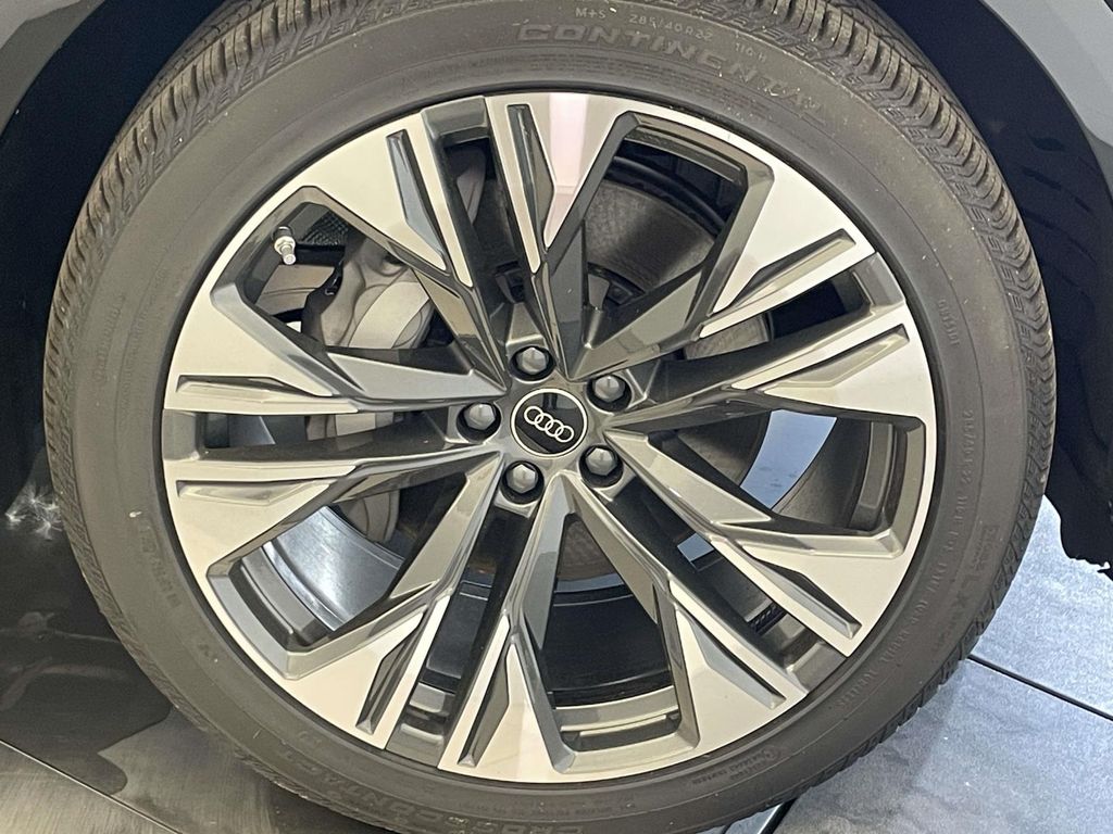 2026 Audi Q8  Black at Audi Porsche Sewickley