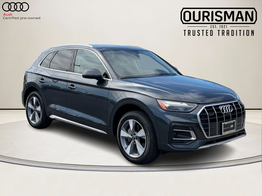 Manhattan Gray Metallic 2024 Audi Q5 SUV / Crossover All-Wheel Drive 7-Speed Automatic