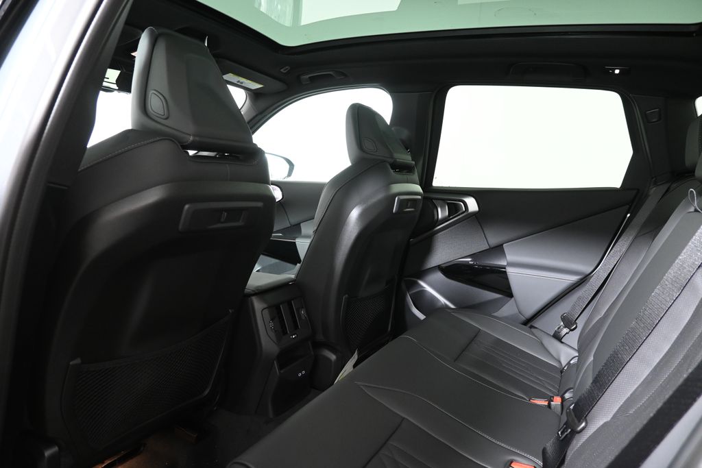 Thumbnail: 2026 BMW X3 - 32
