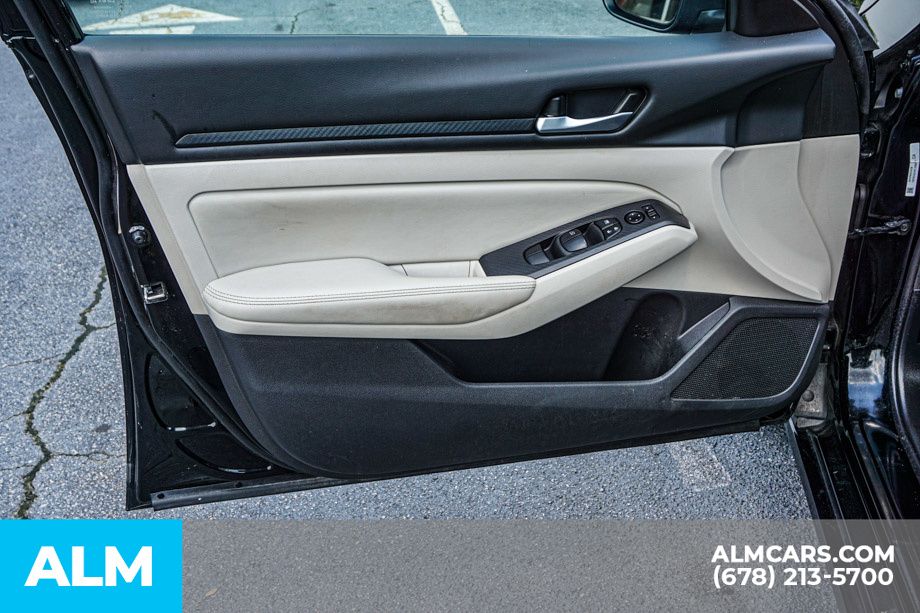 2025 Nissan Altima SV - Photo 45