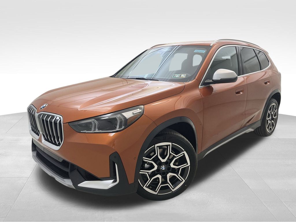 2023 BMW X1 28i's photo