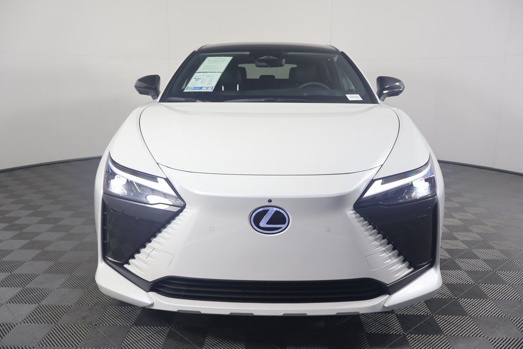 2023 Lexus RZ 450e 2