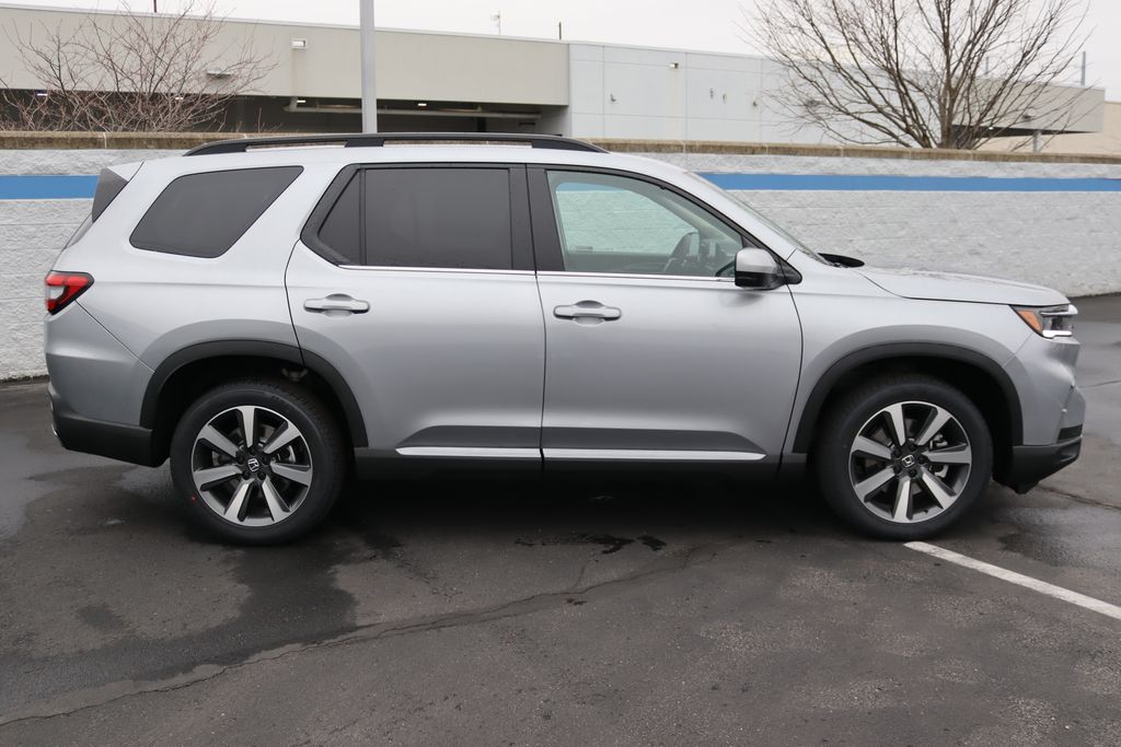 Thumbnail: 2025 Honda Pilot - 6