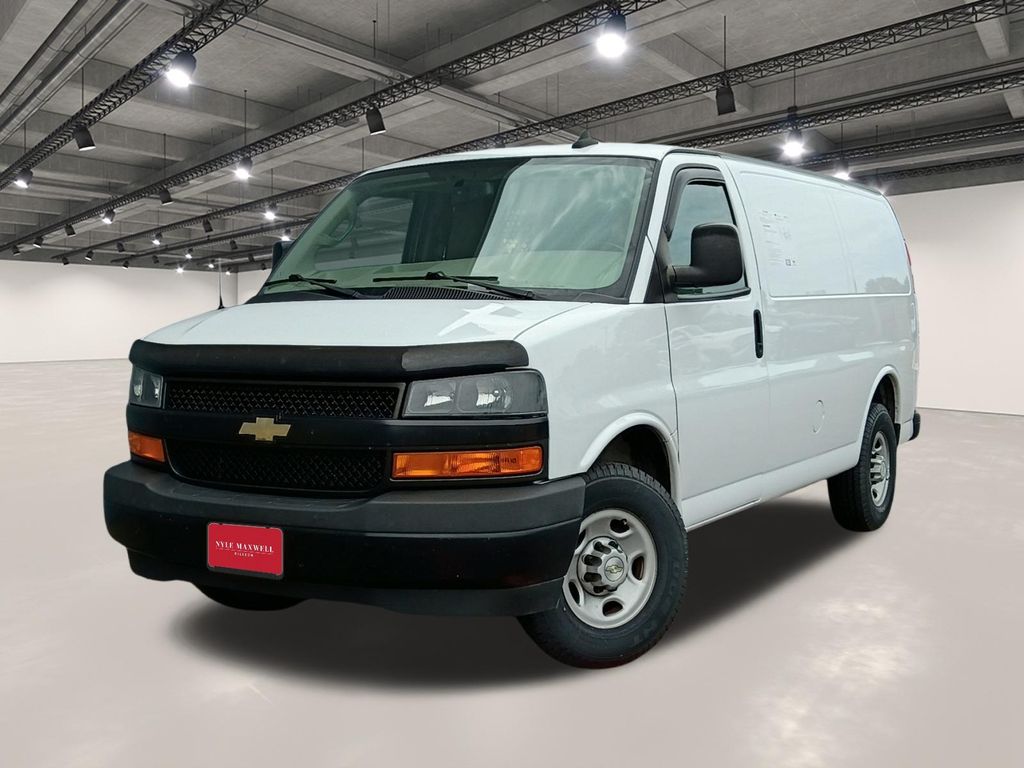 2020 Chevrolet Express 2500