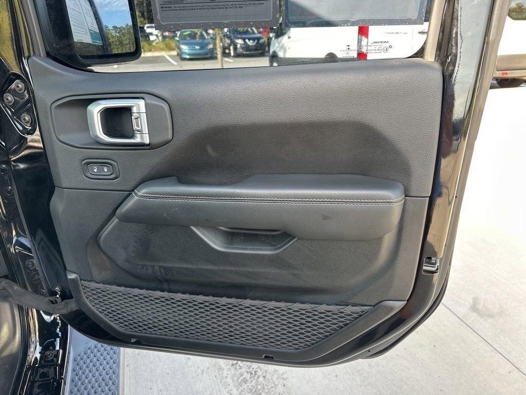2020 Black Clearcoat Jeep Wrangler Unlimited Unlimited Sahara 4X4 SUV