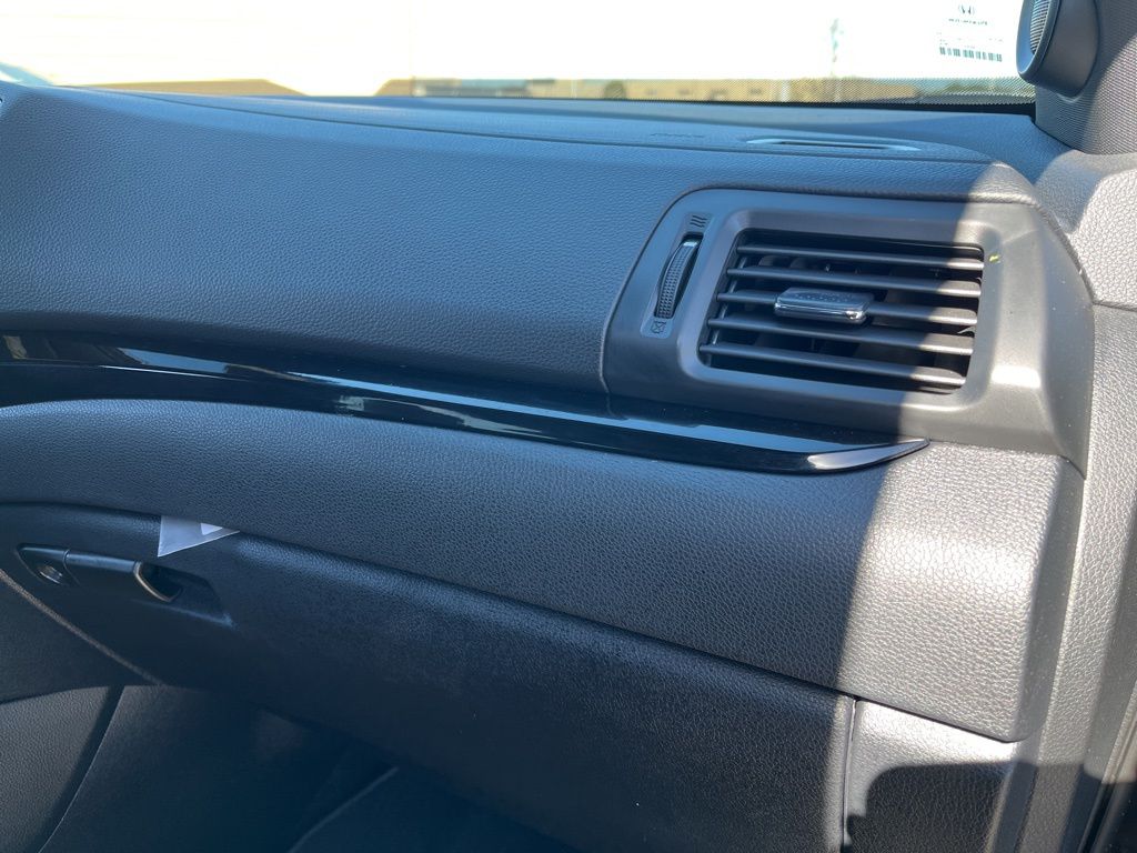 Thumbnail: 2025 Honda Ridgeline - 30