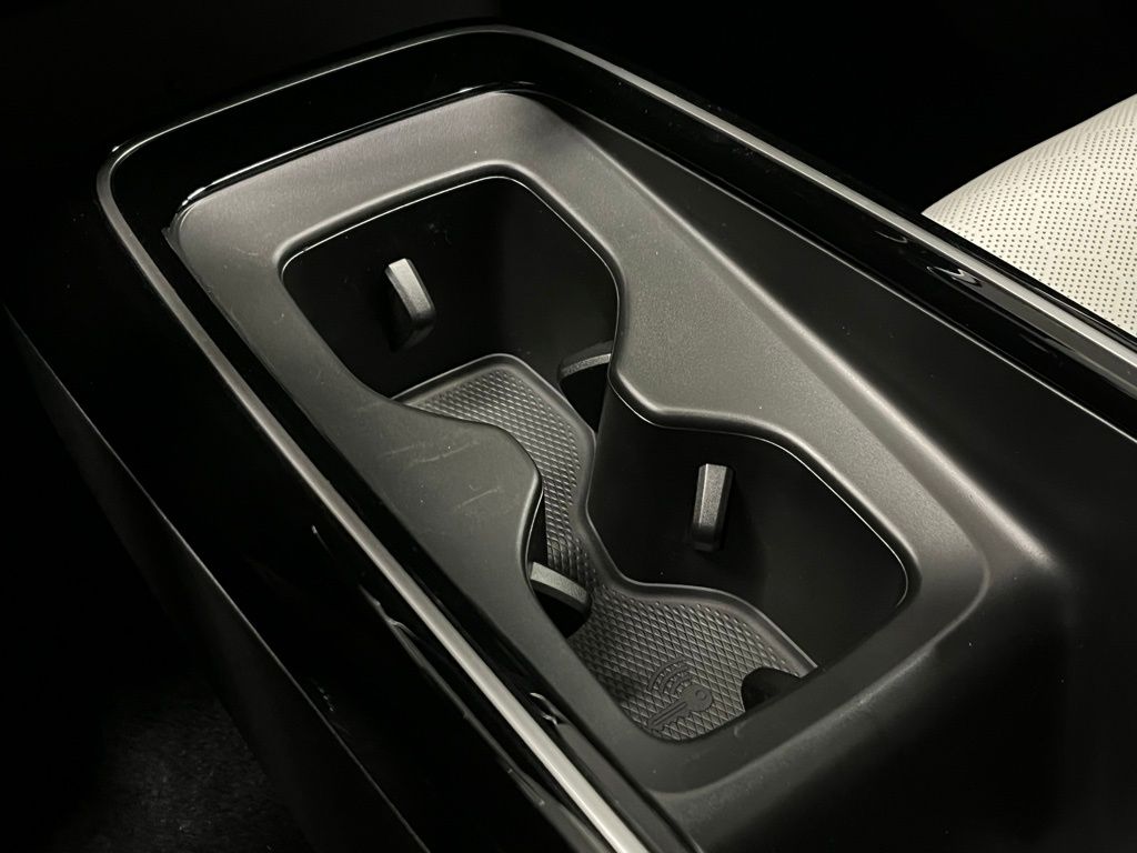 2025 Volkswagen ID.4 PRO S - Photo 13