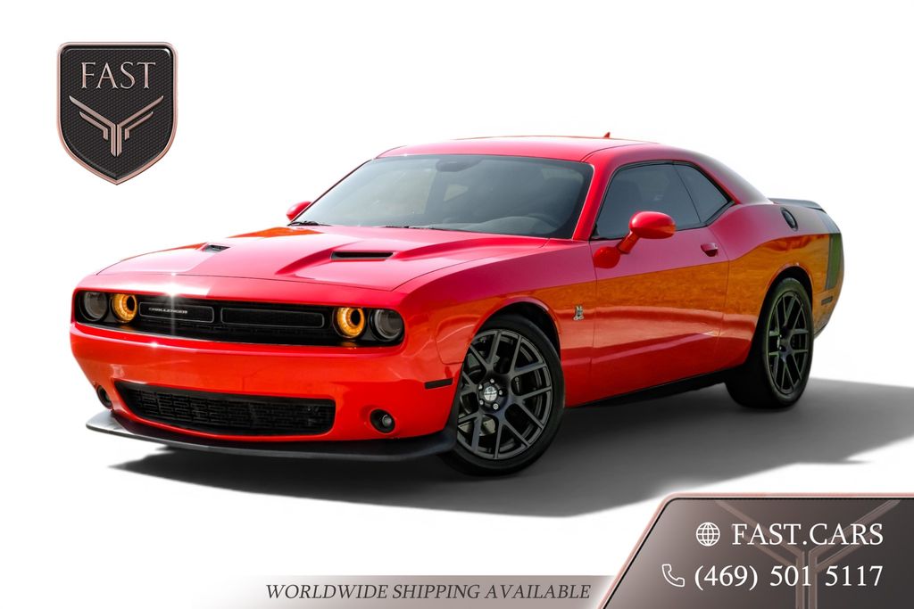Torred Clearcoat 2016 Dodge Challenger Coupe Rear-Wheel Drive 8-Speed Automatic