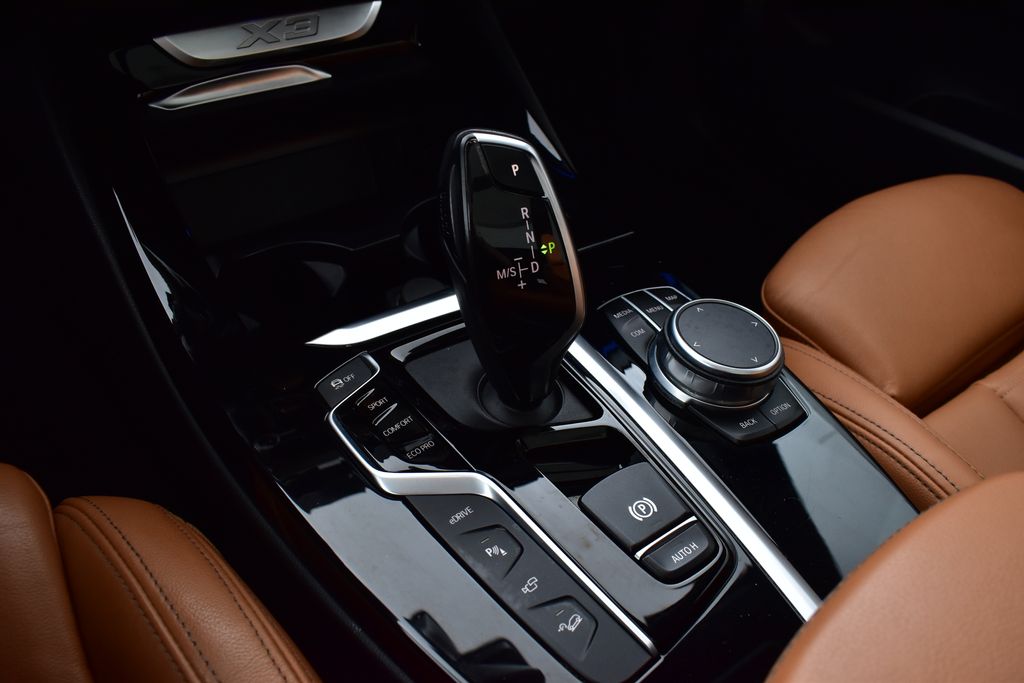 2021 BMW X3 xDrive30e 23