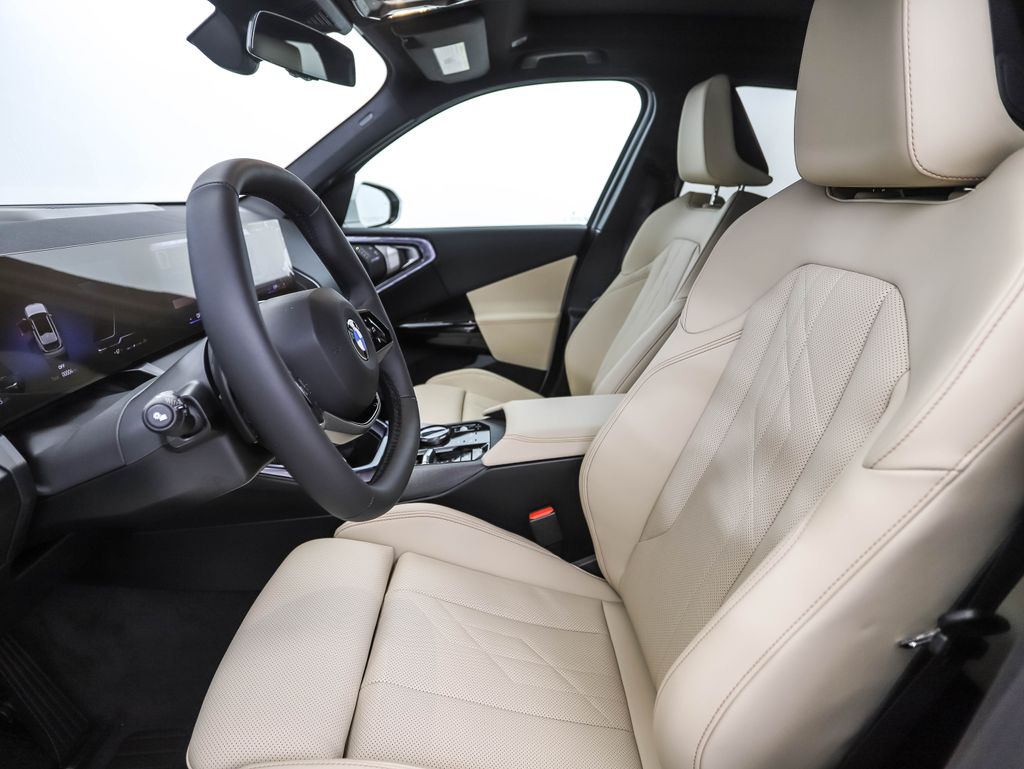 Thumbnail: 2026 BMW X3 - 12