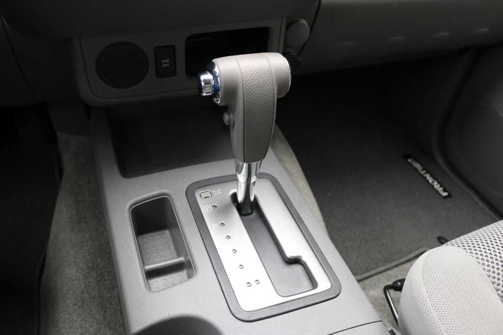 Used Car 2010 Nissan Frontier  Se For Sale Under $20,000 In Austin, Texas