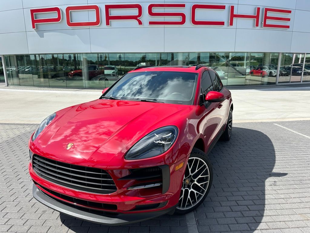 Thumbnail: 2020 Porsche Macan - 1