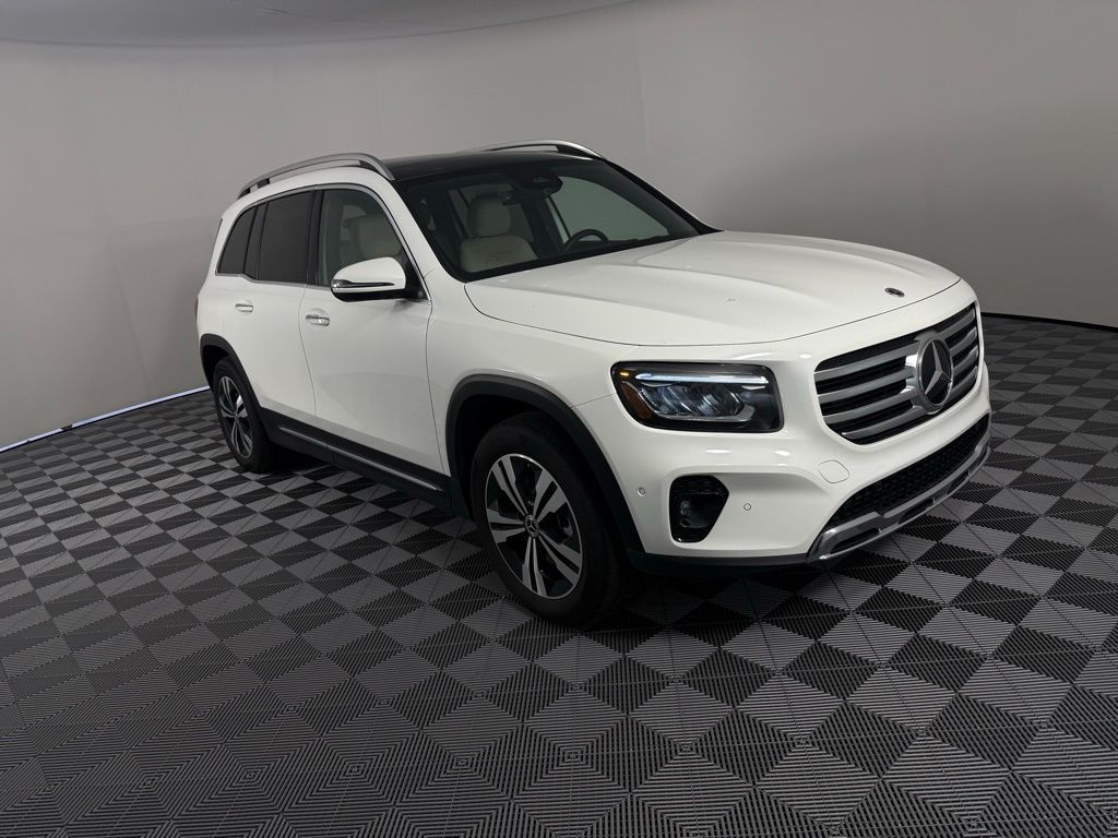 2025 Mercedes-Benz GLB 250 4MATIC