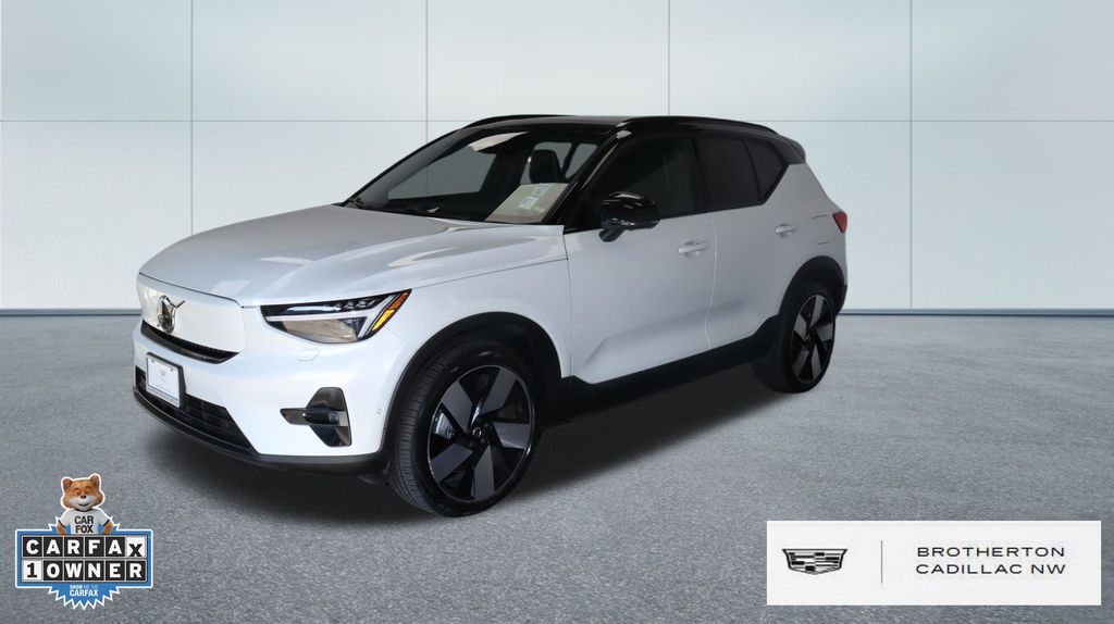  2023 Volvo XC40 Recharge Twin Ultimate eAWD   