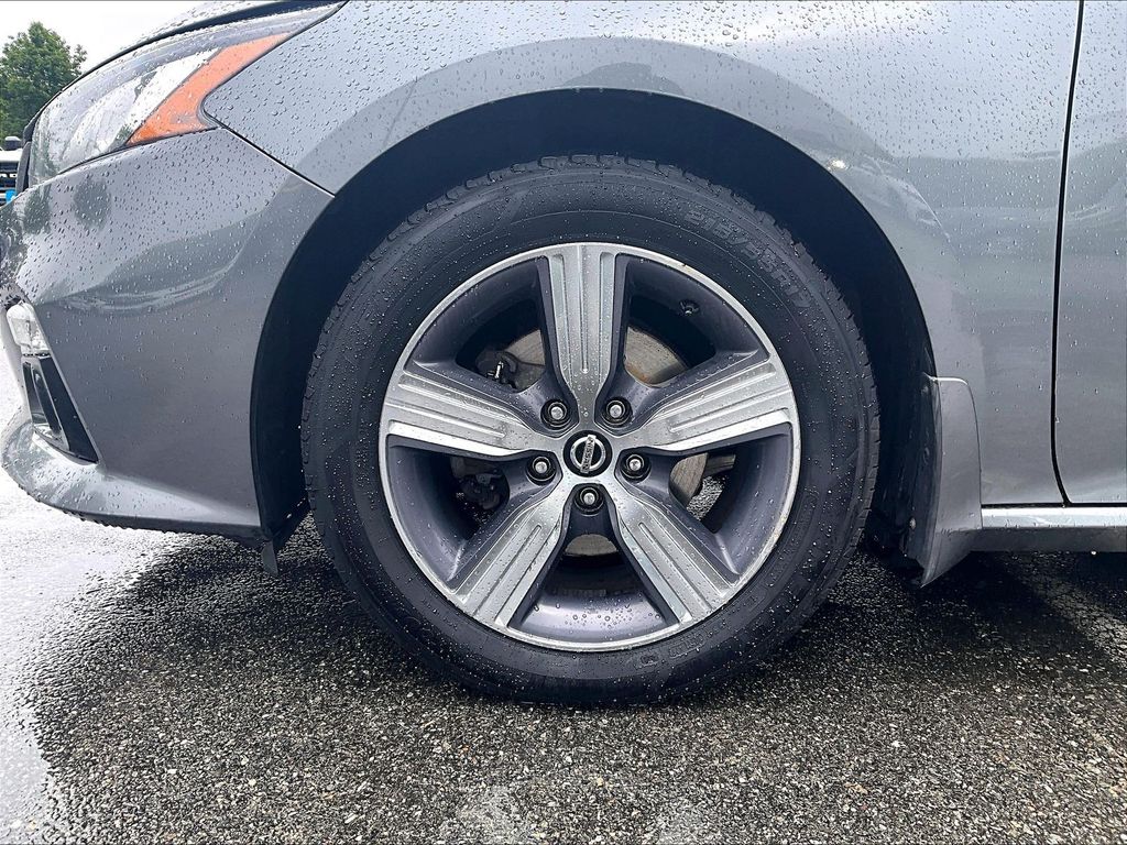 2019 Nissan Altima — photo 7