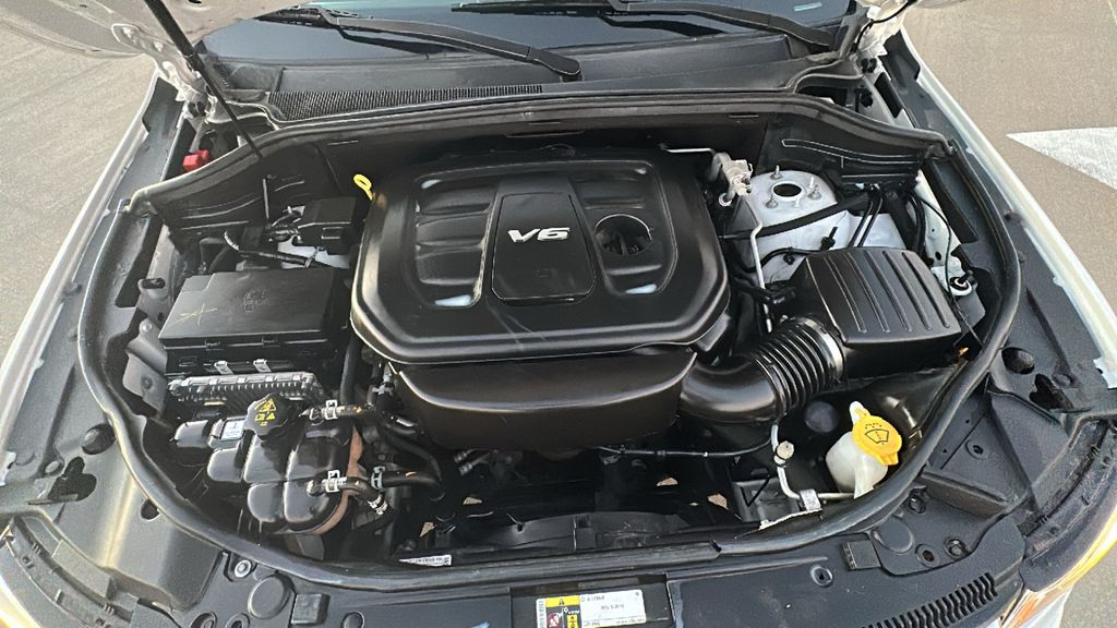 2018 Jeep Grand Cherokee Limited White at Shottenkirk Kia Fort Bend