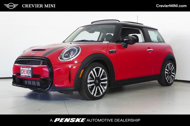 2022 MINI Cooper S Signature 1