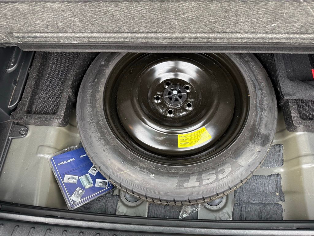 Thumbnail: 2023 Hyundai Tucson - 25