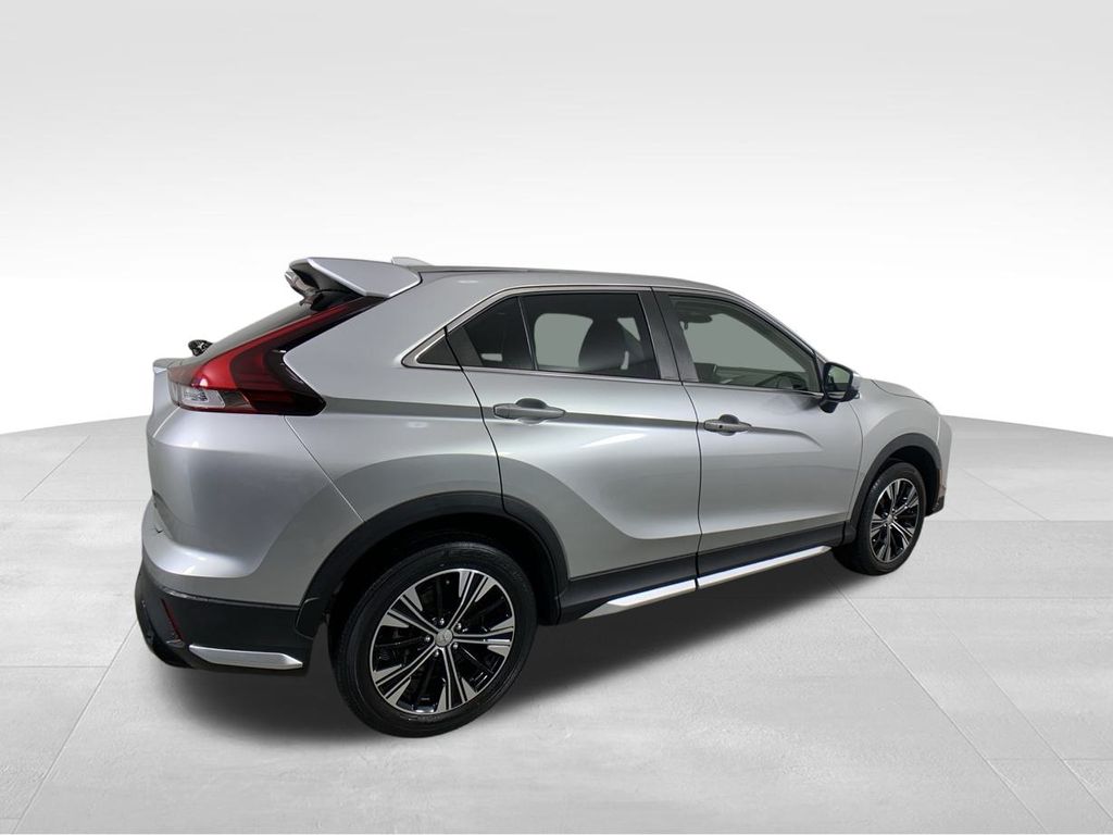 2022 Mitsubishi Eclipse Cross SEL 6