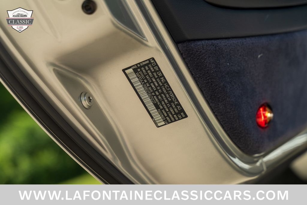2002 Porsche 911 Carrera 80