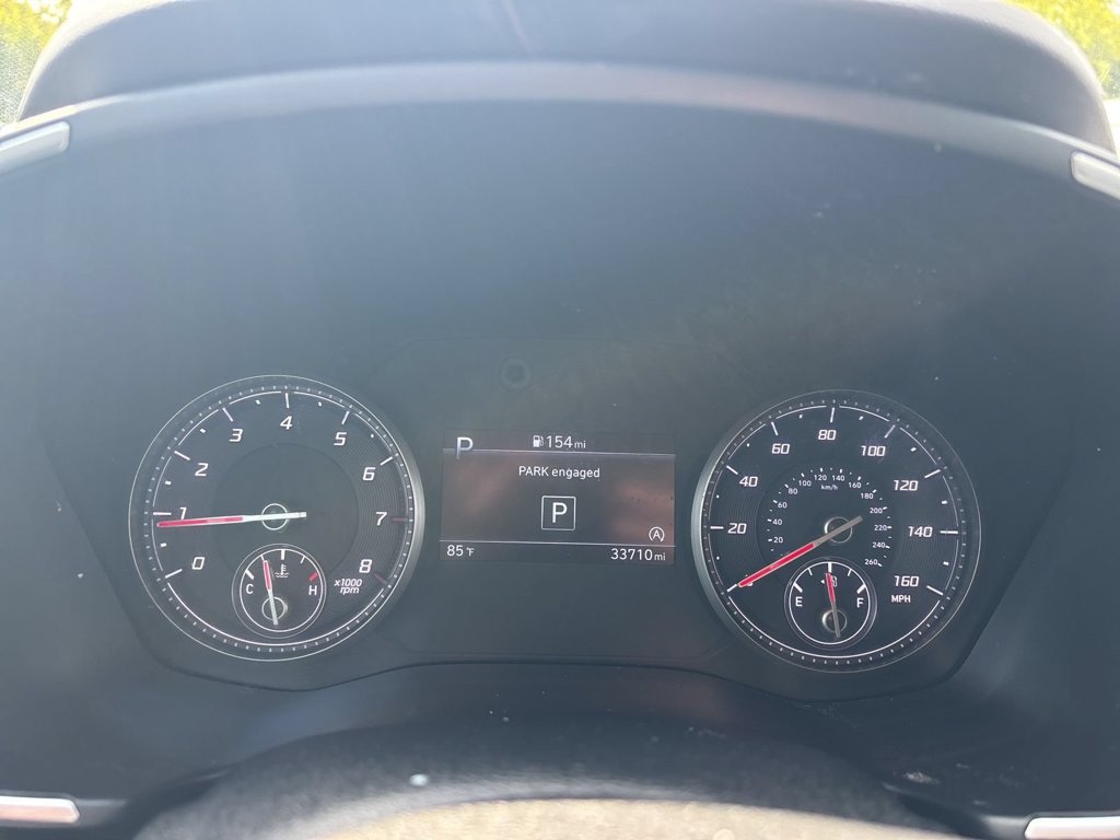 Used 2023 Silver Hyundai SEL image 9