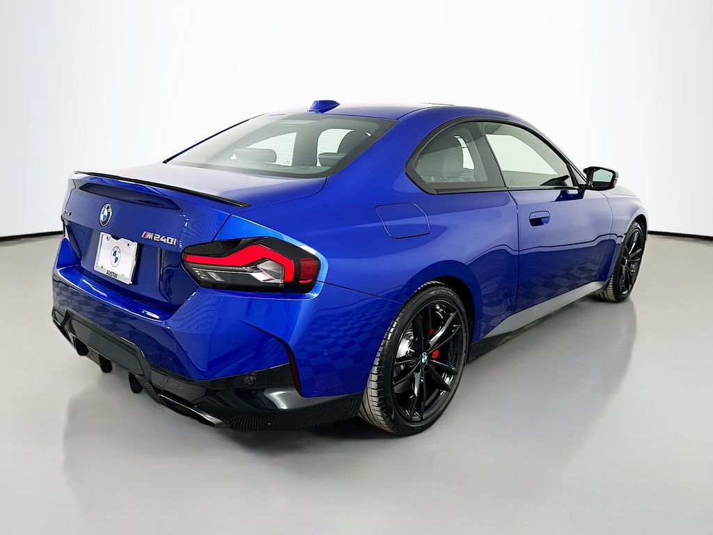 Thumbnail: 2024 BMW 2 Series - 5